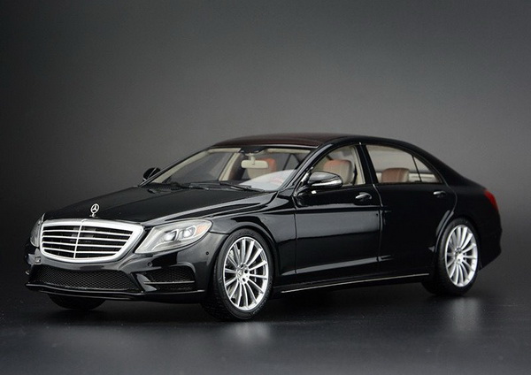Модель 1:18 Mercedes-Benz S-Class (V222) - black (L.E.300pcs)