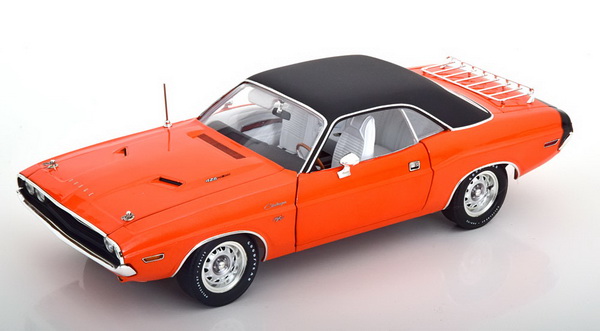 Модель 1:18 Dodge Challenger R/T - 1970 - Orange/Matt Black