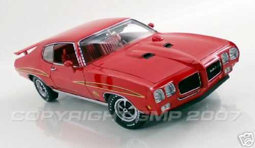 Модель 1:18 Pontiac GTO «The Judge» Hardtop - red/red interior