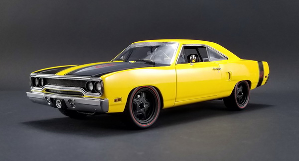 plymouth road runner street fighter 440 six pack attack (l.e.780pcs) GMP18837 Модель 1:18