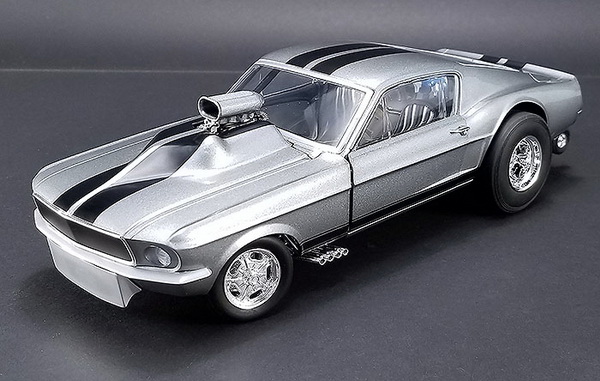 Модель 1:18 Mustang Gasser (из к/ф «Угнать за 60 Секунд»)