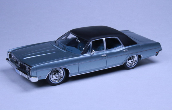 Модель 1:43 Ford Galaxie - grey met (L.E.217pcs)