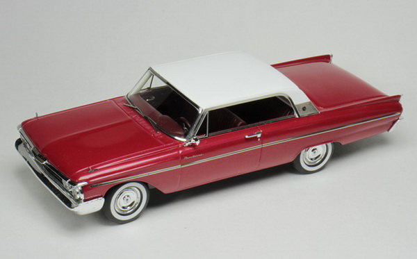 Модель 1:43 Mercury Monterey - red/white (L.E.210pcs)