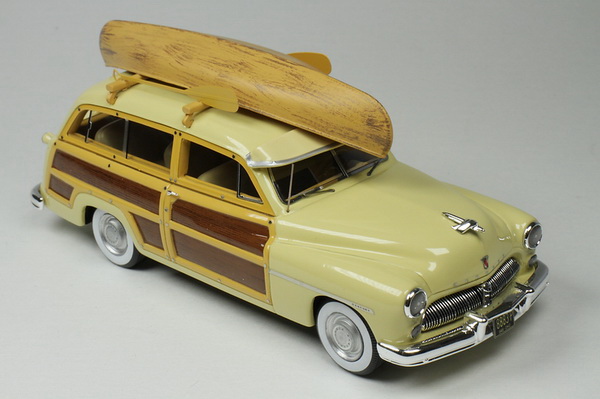 Модель 1:43 Mercury Woodie - 1949 - Miami Cream