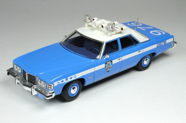 Модель 1:43 Pontiac Catalina New York Police Department - 1976