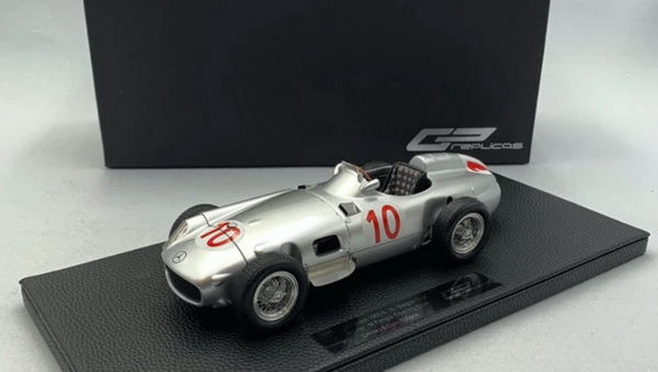Модель 1:18 Mercedes-Benz W196 №10 Winner Belgium GP, World Champion (Juan Manuel Fangio)