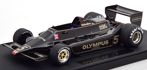 Модель 1:18 Lotus Ford 79 №5 «JPS» Winner (Mario Andretti) mit Decals und Vitrine (L.E.500pcs)