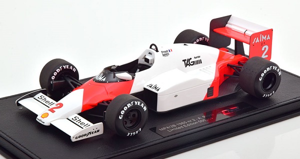 Модель 1:18 McLaren MP4/2B Weltmeister 1985 Prost mit Vitrine