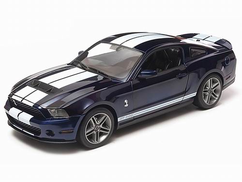 Модель 1:18 Ford Mustang Shelby GT500 - kona blue met/white stripes