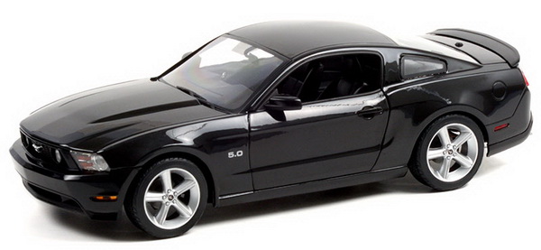 Модель 1:18 Ford Mustang GT 5.0 - black (из к/ф «Драйв»)