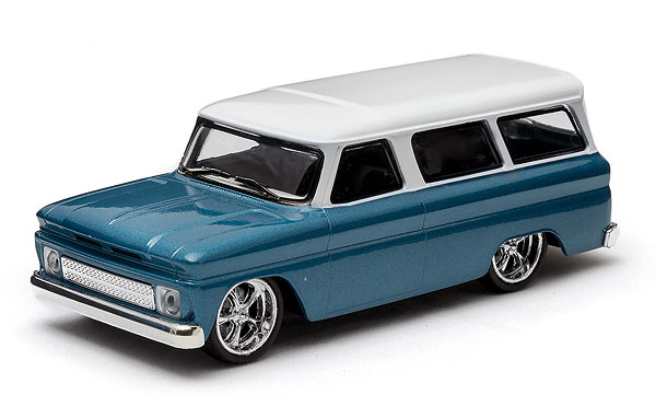 Модель 1:43 Chevrolet Suburban - blue/white roof