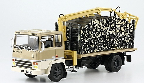 Модель 1:43 Berliet GR 280 Transport de bois avec grue hydraulique - серия «Les Camions Berliet» №36 (без журнала)
