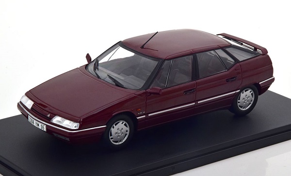 Модель 1:24 CITROEN XM (1989), dark red metallic