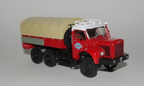Модель 1:43 Berliet GBC 8 M Gazelle - серия «Les Camions Berliet» №3 (с журналом)