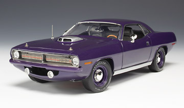 Модель 1:18 Plymouth HEMI Cuda - violet