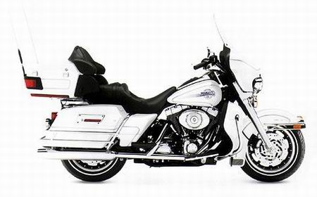 Модель 1:12 Harley-Davidson FLHTCUI Ultra Classic Electra Glide - glacier white pearl