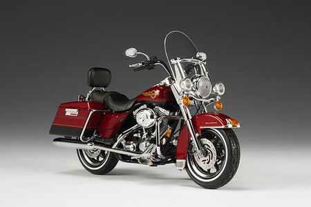Модель 1:12 Harley-Davidson FLHR Road King - fire red/black pearl