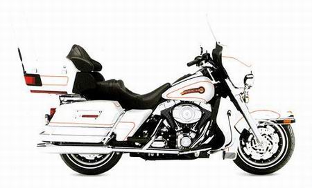 Модель 1:12 Harley-Davidson FLHTCU Ultra Classic Electra Glide in Arctic White - Shriner Special Edition