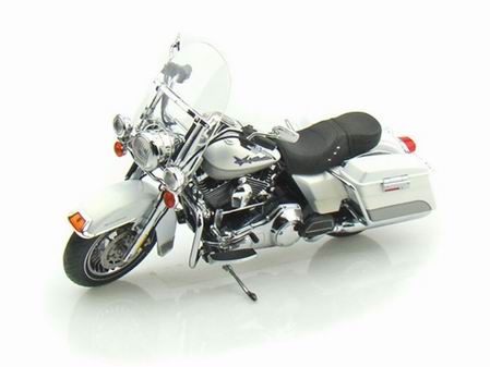 Модель 1:12 Harley-Davidson FLHR Road King White Gold Pearl/Pewter Pearl