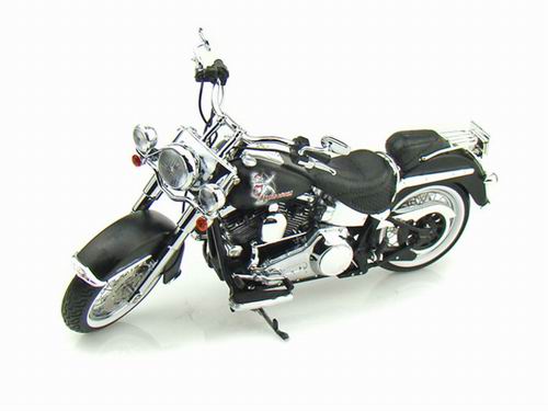 Модель 1:12 Harley-Davidson FLSTN Softail Deluxe - Black Denim Base CHANCE Color Shop