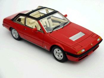 Модель 1:43 Ferrari 400i 2+2 Convertible Paul Banham