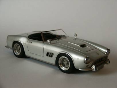 Модель 1:43 Ferrari 250 GT SWB Spider California Ch.№3345GT- silver