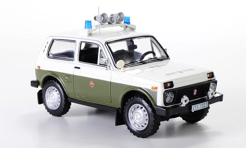 Модель 1:43 ВАЗ-2121 «Нива» Полиция ГДР / LADA «Niva» (VAZ-2121) «Volkspolizei» (серия 500 шт. для Cars & Co)