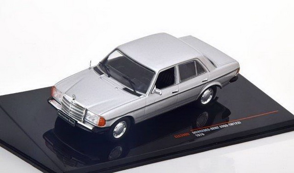 Модель 1:43 Mercedes-Benz 200 D (W123) - silver