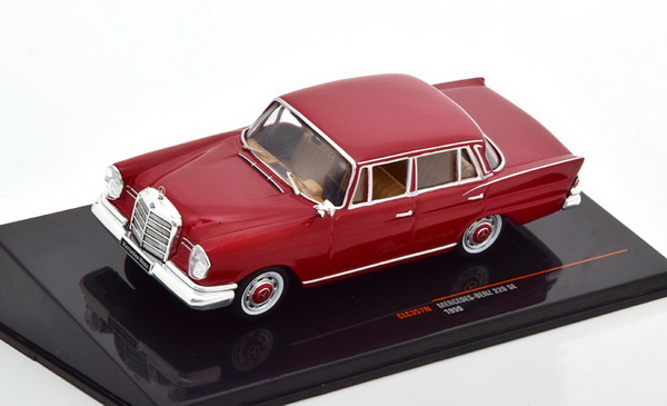 Модель 1:43 Mercedes-Benz 220 SE (W111) - red