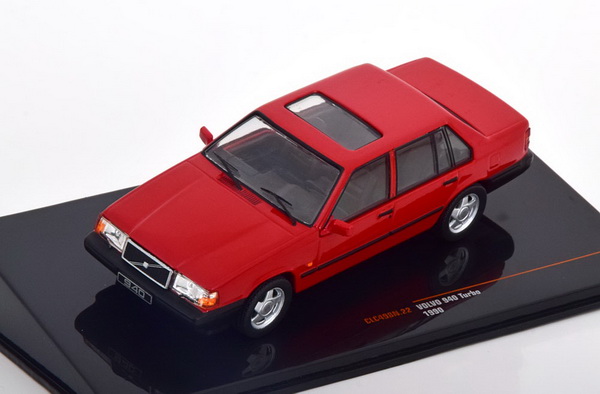Volvo 940 Turbo - 1990 - Red CLC498 Модель 1:43