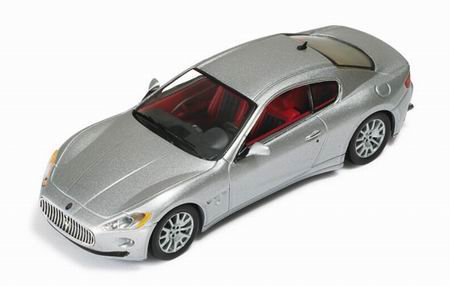 Модель 1:43 Maserati GranTurismo Gray Touring (red interiors)