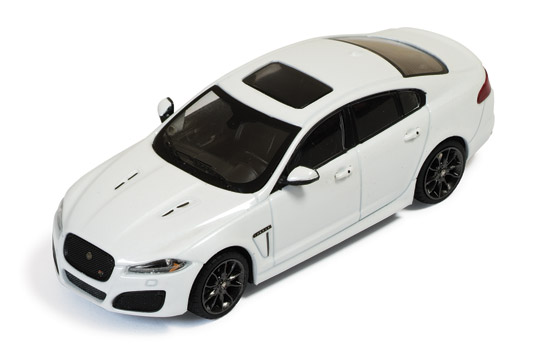 jaguar xfr - white MOC140 Модель 1:43
