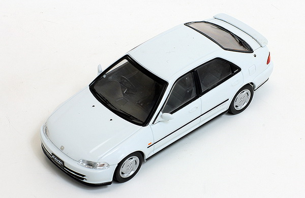 Модель 1:43 Honda Civic SIR (EG9) (Japan) - white