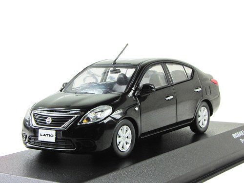 Модель 1:43 Nissan Latio - black