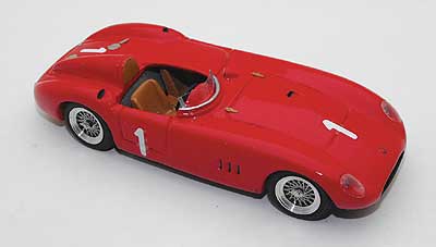 Модель 1:43 Maserati 300S Spider №1 Winner 1000km PARIGI (J.BHERA - L.ROSIER)