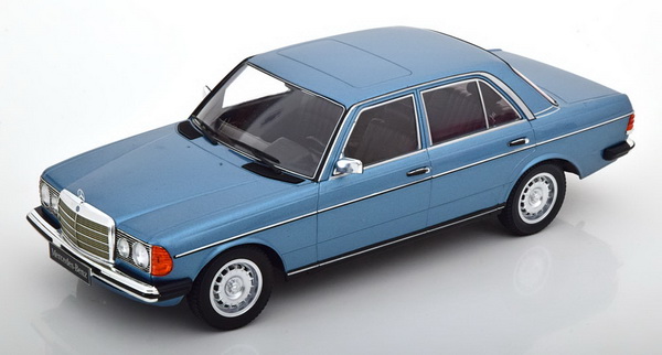 Mercedes-Benz 230E (W123) - 1975 - Light blue met. KKDC180355 Модель 1:18