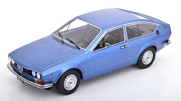 Модель 1:18 Alfa Romeo Alfetta GT 1.6 - 1976 - Light Blue met.