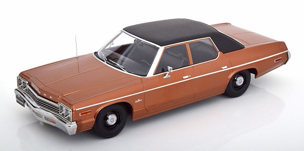 Модель 1:18 Dodge Monaco - 1974 - brown metallic/black