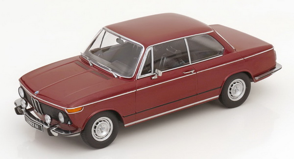 Модель 1:18 BMW L2002 tii 2 Series - 1974 - Darkred-metallic
