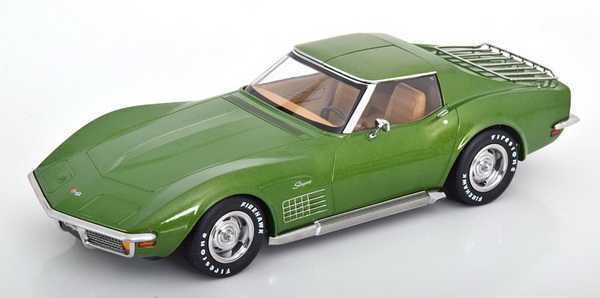 Chevrolet Corvette C3 (with removable roof parts and side pipes) - 1972 - Light Green met. KKDC181221 Модель 1:18