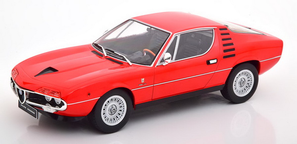 Модель 1:18 Alfa Romeo Montreal 1970 - red