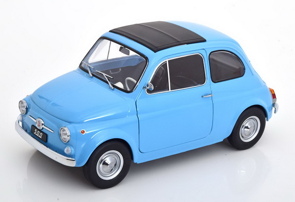 Модель 1:12 FIAT 500 - light blue