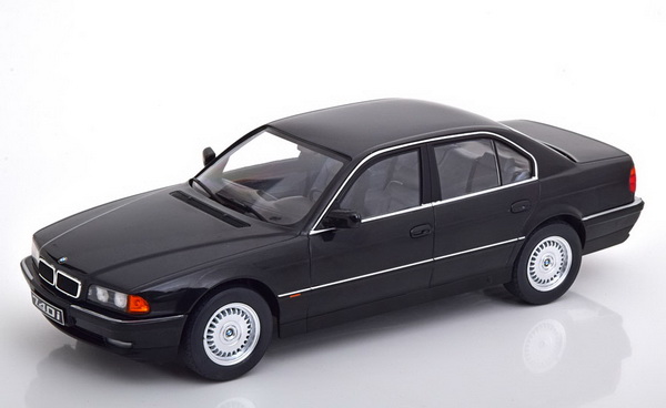 Модель 1:18 BMW 740i (E38) 1-serie - black (L.E.1000pcs)