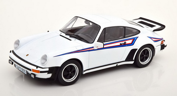 Porsche 911 (930) turbo 3.0 - martini KKDC180572 Модель 1:18
