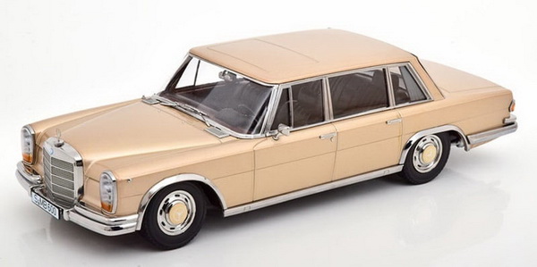 Модель 1:18 Mercedes-Benz 600 SWB (W100) - gold met