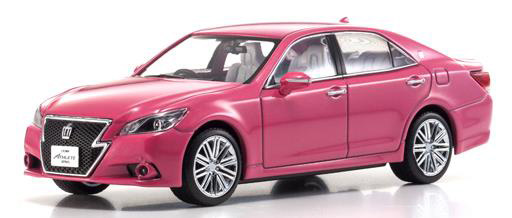 Модель 1:43 Toyota Crown Hybrid Athlete G - pink