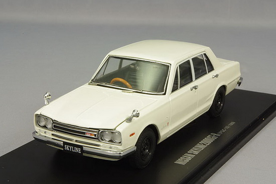 Модель 1:43 Nissan Skyline 2000GT-R (PGC10)early normal wheel White