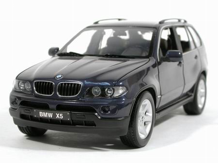 Модель 1:18 BMW X5 4.4i (E53) (facelift) - blue