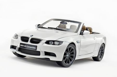 Модель 1:18 BMW M3 Convertible (E93M) - white