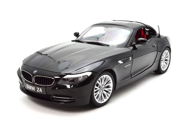 Модель 1:18 BMW Z4sDrive 35i Jet Black